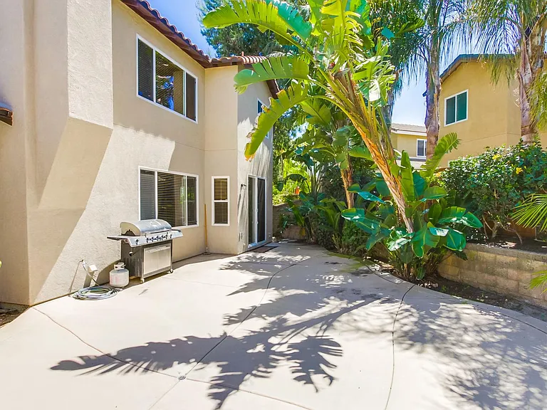 3567 Pebble St — Photo 37