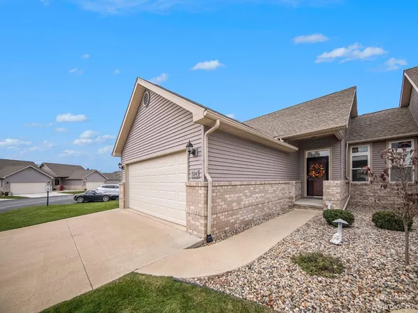 574 Ridge Ln, Tecumseh, MI 49286