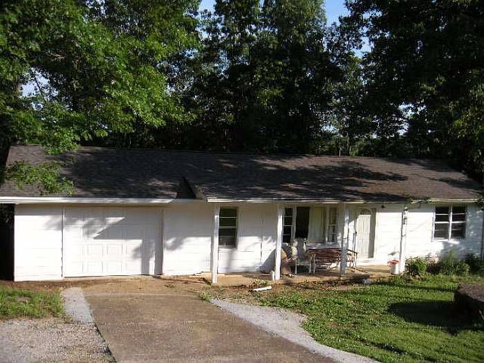 1st image of 121 Okmulgee Dr