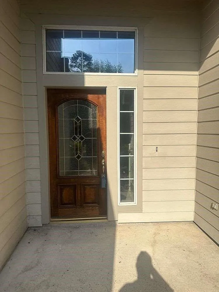 3 bed, 2.5 bath, 1708 sqft, $1,950 — Photo 2