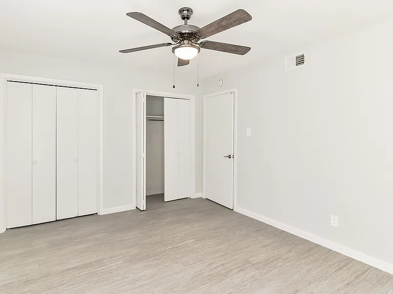 Sun Ridge Apartments — Photo 25