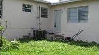 4th image of 1095 NE 158th St