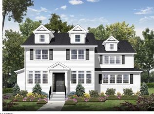 210 Longwood Ave, Chatham, NJ 07928