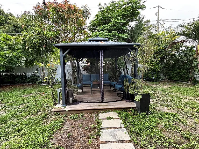 3240 SW 66th Ter — Photo 31