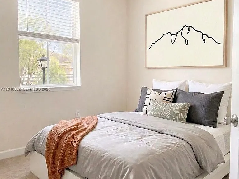 14724 SW 25th Ln — Photo 7