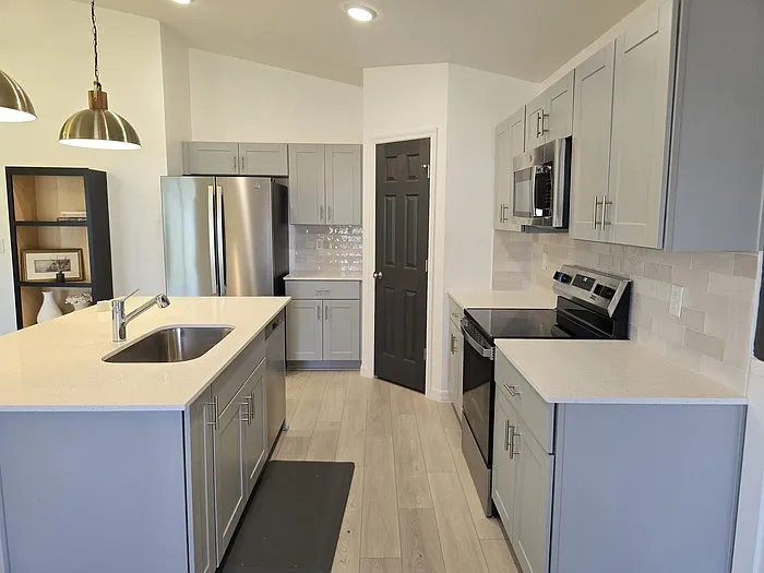2441 Oakwood Ln — Photo 22