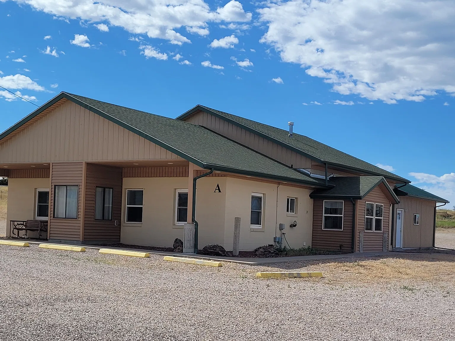 2 bed, 1.5 bath, 1200 sqft, $1,320 — Photo 3