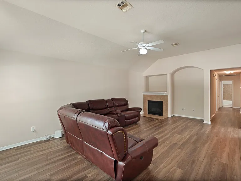 29417 Forest Floor Ln — Photo 5