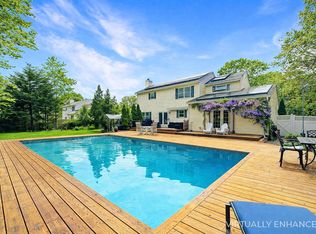 17 Jennifers Path, Westhampton Beach, NY