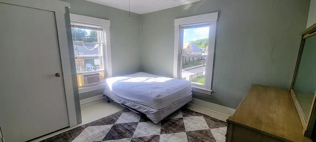 35-37 Washington Ave, Apt. 2 — Photo 3
