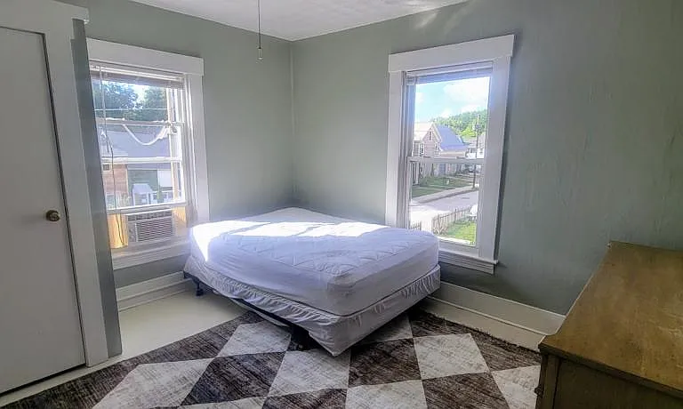 35-37 Washington Ave #2 — Photo 3