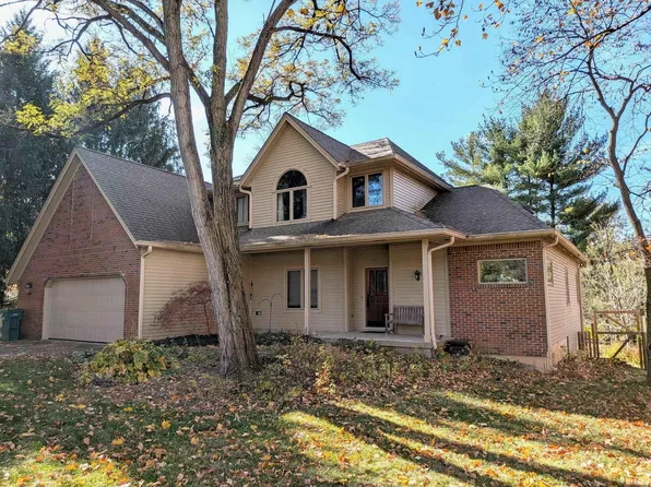 1238 Old Mill Ln, Lafayette, IN 47905