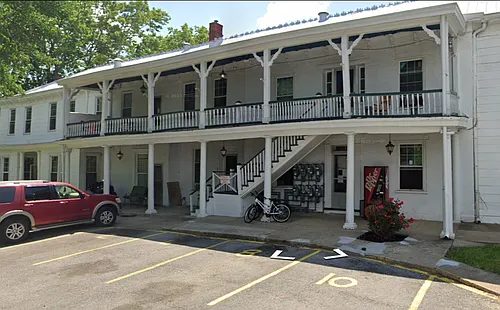 150 Pinecrest St Photo 1