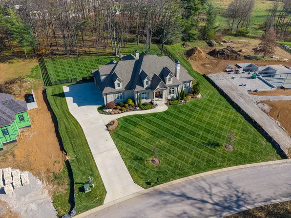 105 Lafontaine Ct, Nicholasville, KY 40356