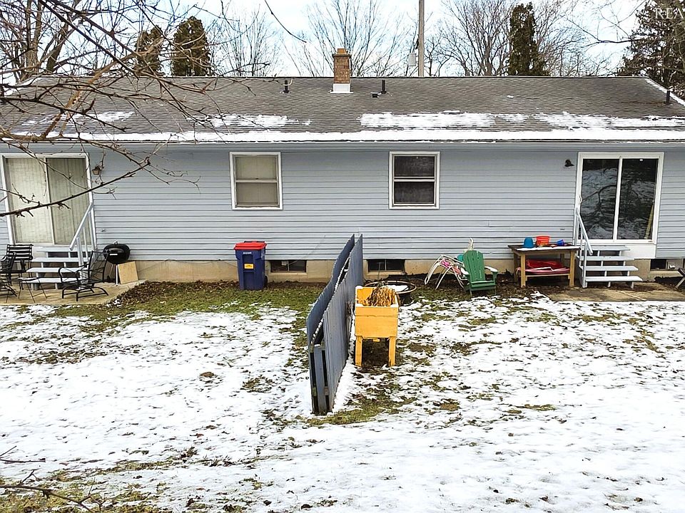 2nd image of 1532 Blossom St SE #1534
