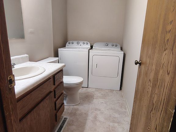 4th image of 2839 17th St #1
