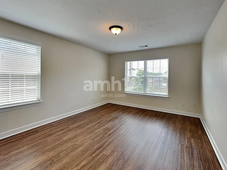 6457 Sunnywood Dr — Photo 14