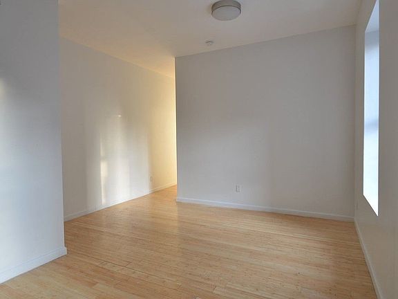 4th image of 974 Saint Nicholas Ave APT 3e