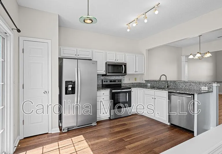 106 Waterford Park Dr — Photo 11