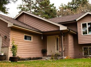 698 123rd Ave NW, Coon Rapids, MN 55448