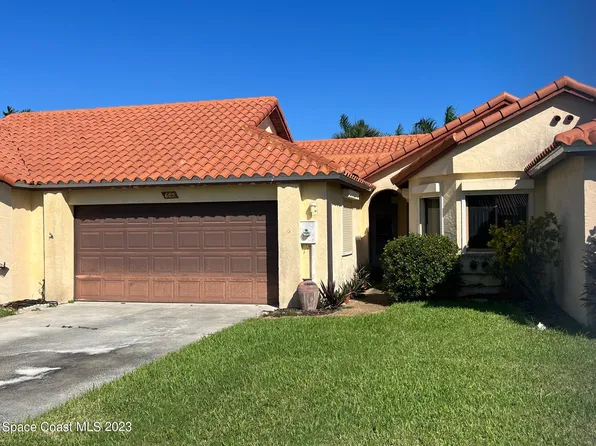 605 Manatee Dr, Satellite Beach, FL 32937
