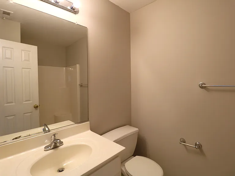 421 Timberline Ridge Ct — Photo 17