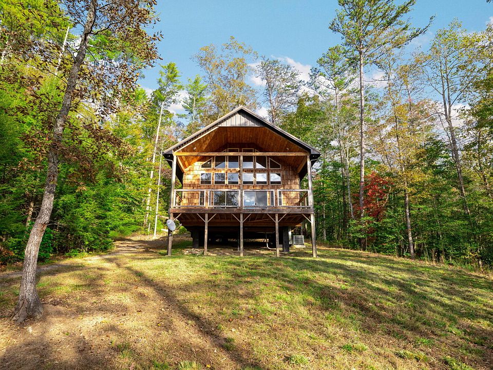 7th image of this home