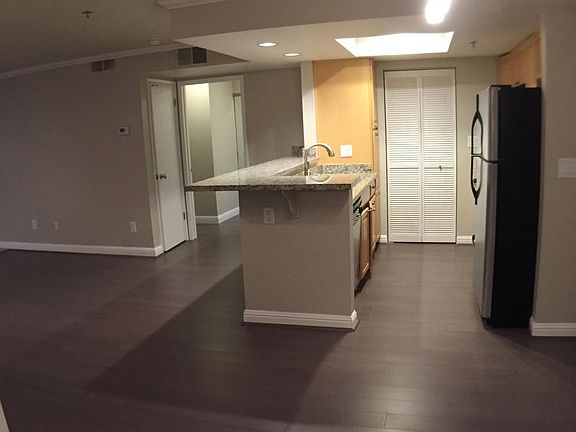 Floor color is now lighter than this photo.