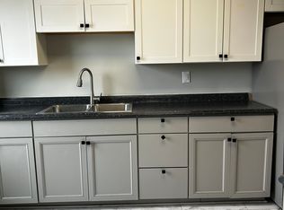 215 East St #D2, Springfield, OH 45505