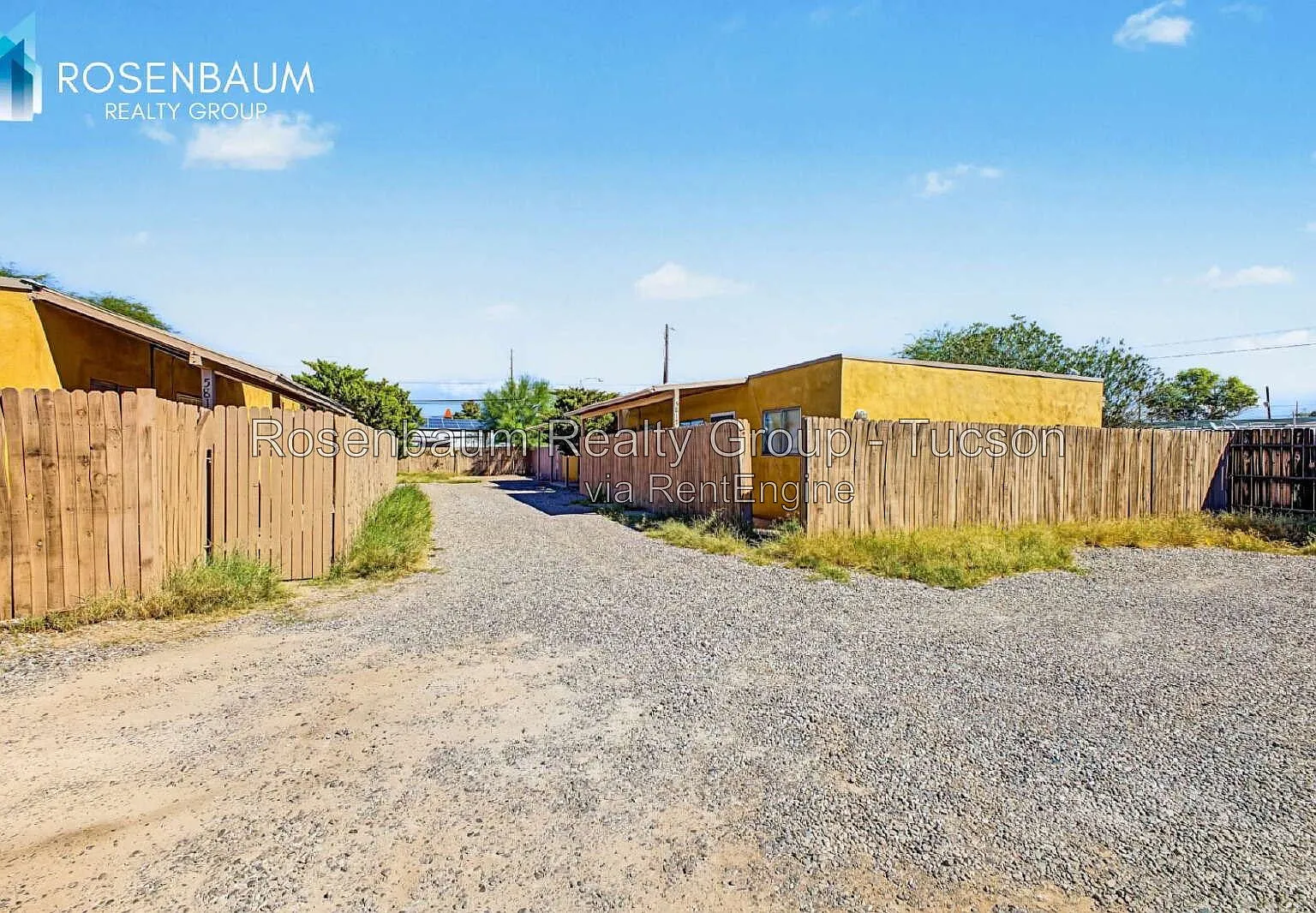 2 bed, 2.0 bath, 800 sqft, $1,100 — Photo 2