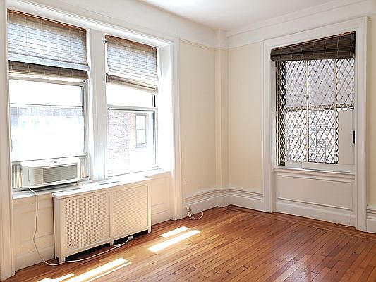 1st image of 510 Cathedral Pkwy #3F