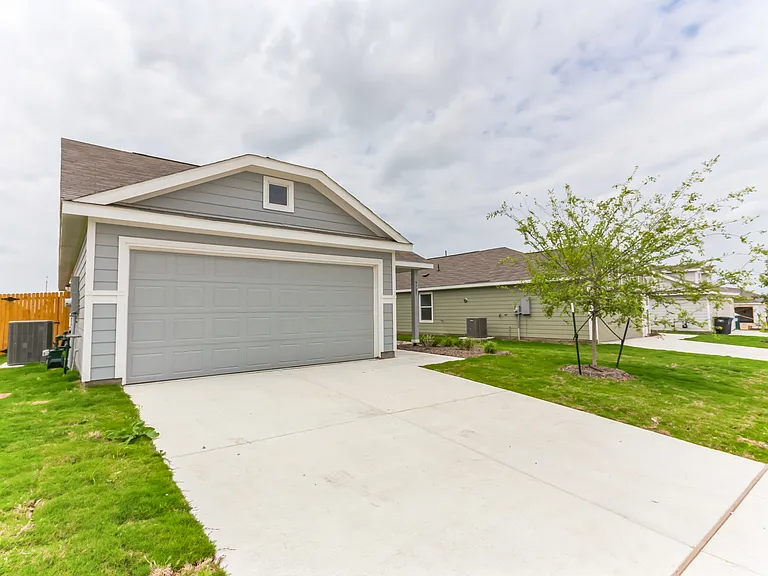 9781 Skyhawk Ave — Photo 8