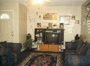 9014 Rutherford Ln, Houston, TX 77088