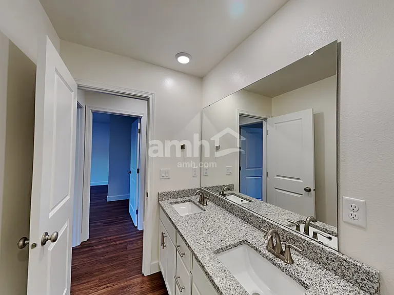 8205 125th St E — Photo 12