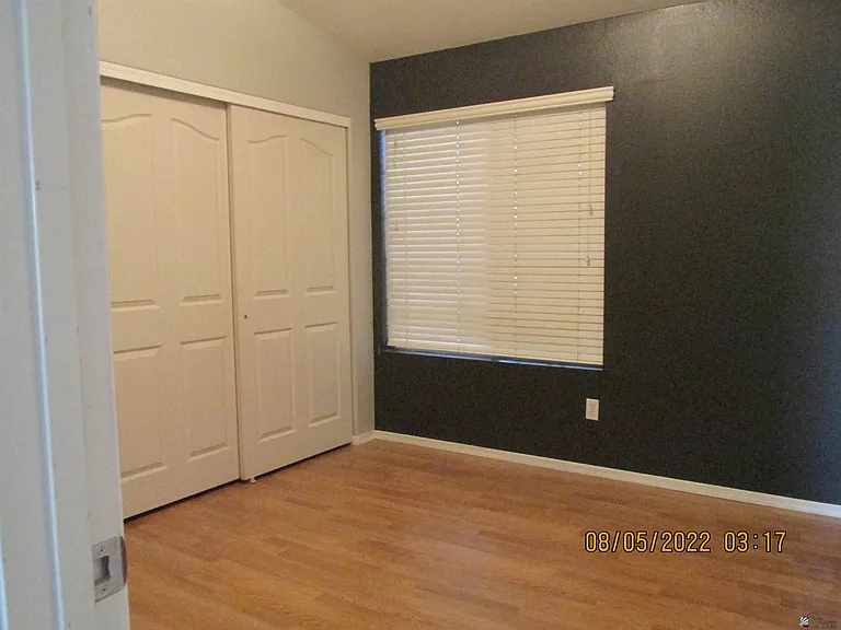 1874 S 37th Ave — Photo 6