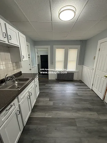 8 Hall Ave #1 Photo 1