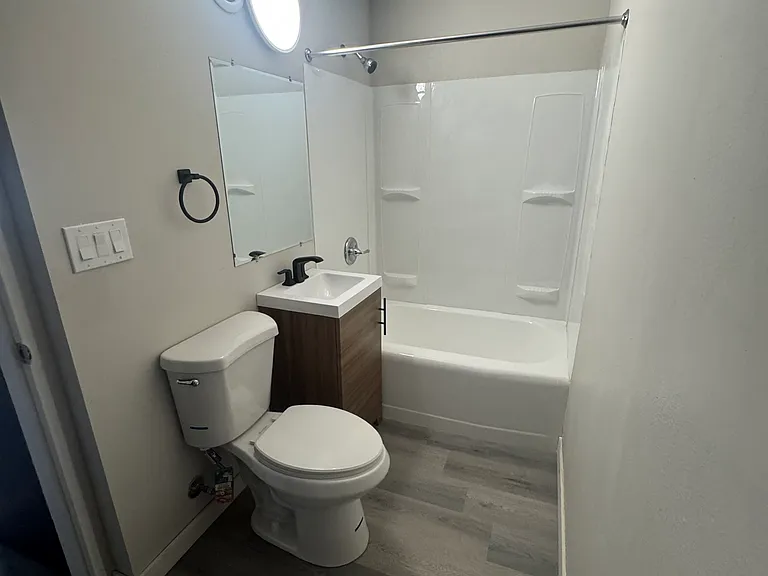 219 Queen Anne Ave N #304 — Photo 12