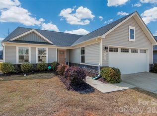 4246 Mackinnon Dr, Charlotte, NC 28214