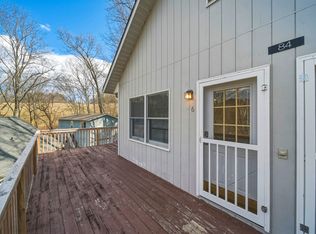 082-01: Lindsey Lane Apartments - 6, Burnsville, NC 28714