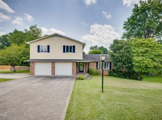 17304 Mary Lee Dr, Abingdon, VA 24210