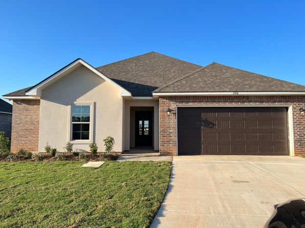 606 Ives Way