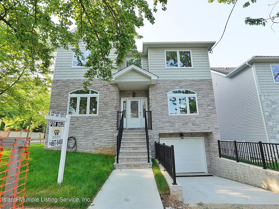 1st image of 190 Bennett Ave