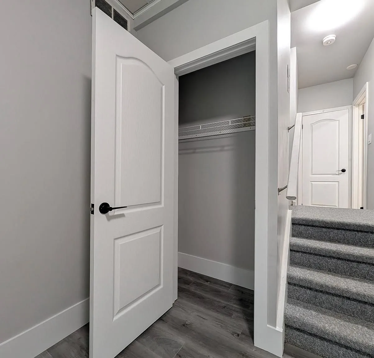 1 bed, $1,400 — Photo 2