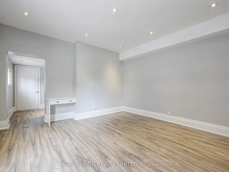 271 Albany Ave #1 — Photo 4