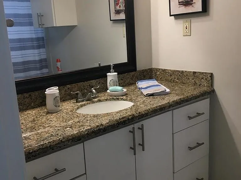 15 Sunnyside Ln — Photo 17