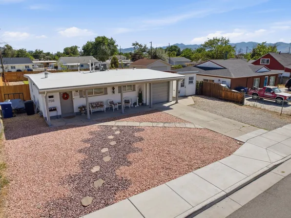 756 E Carnation Dr S, Sandy, UT 84094