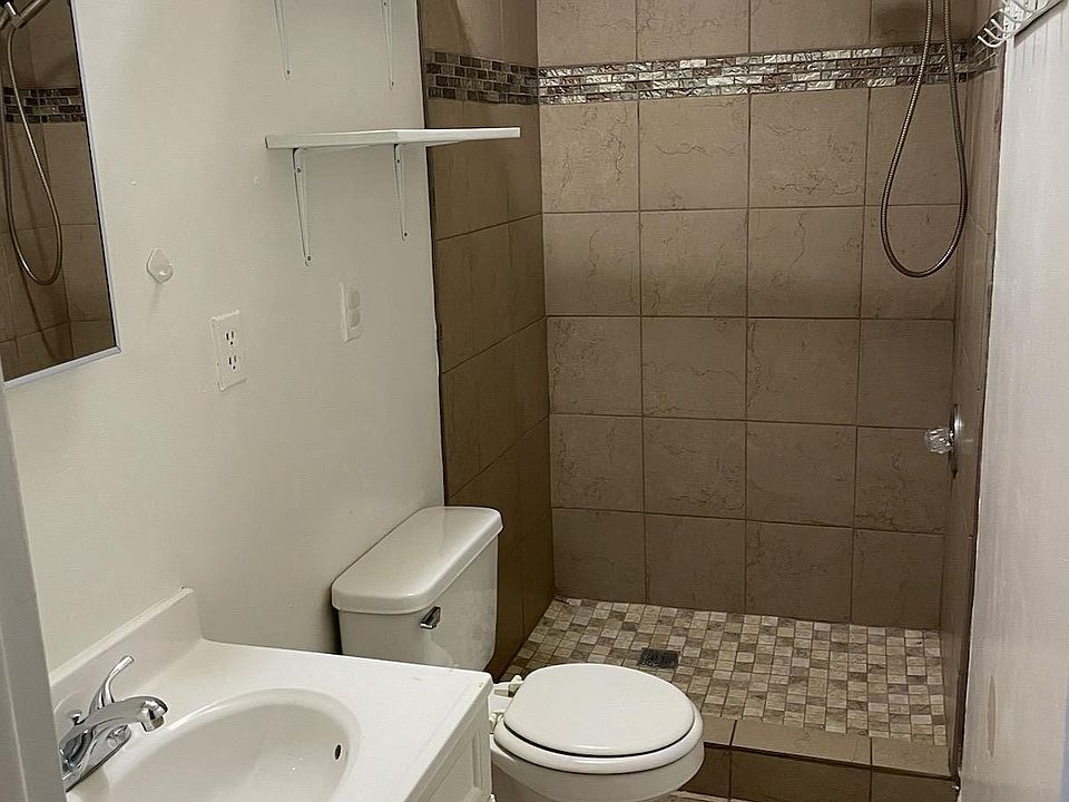 1st image of 242 E 7th St #7