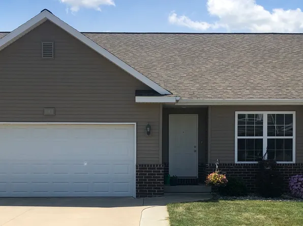 1017 Wasek Dr #4, Auburn, MI 48611
