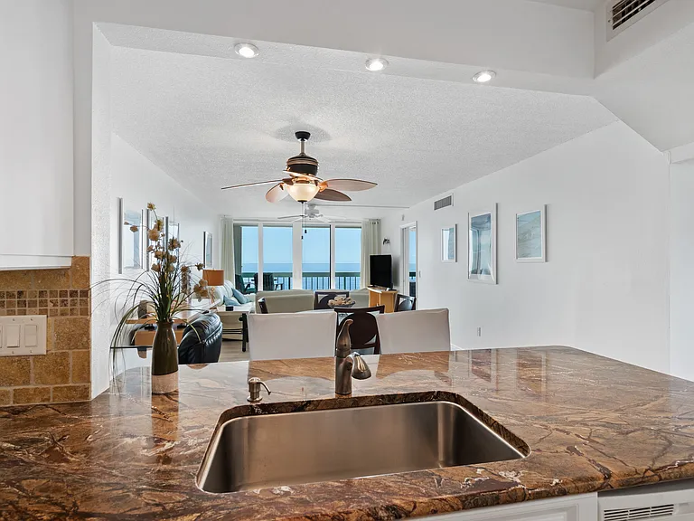 9940 S Ocean Dr #1207 — Photo 7