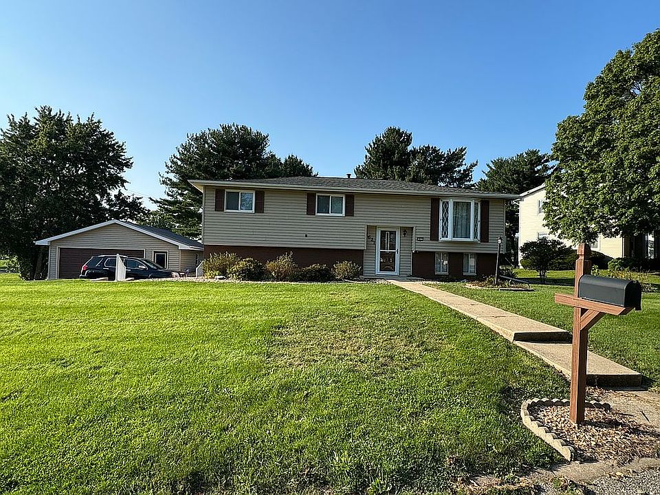 1st image of 1621 Bluebird Dr